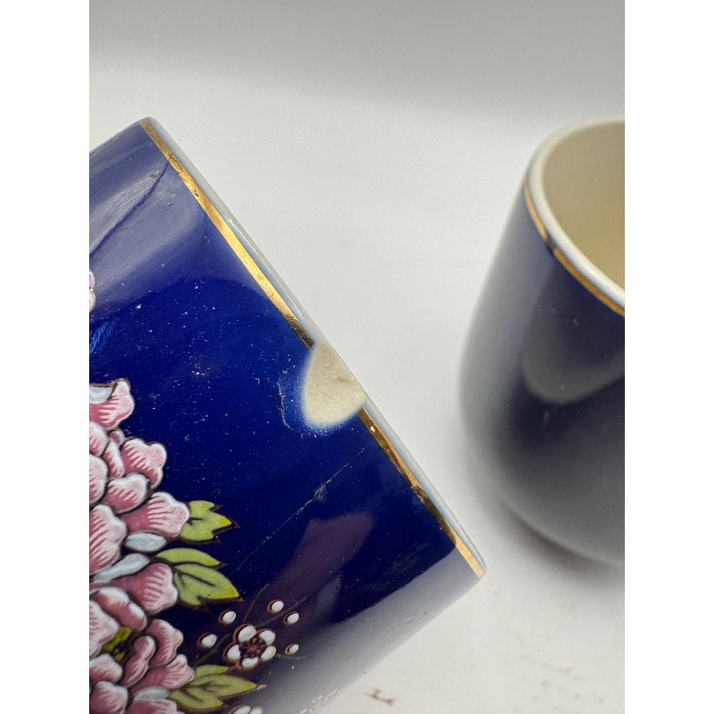Set of 4 Vintage Japanese Tea Cups Floral Design Blue White - Picture 5 of 10